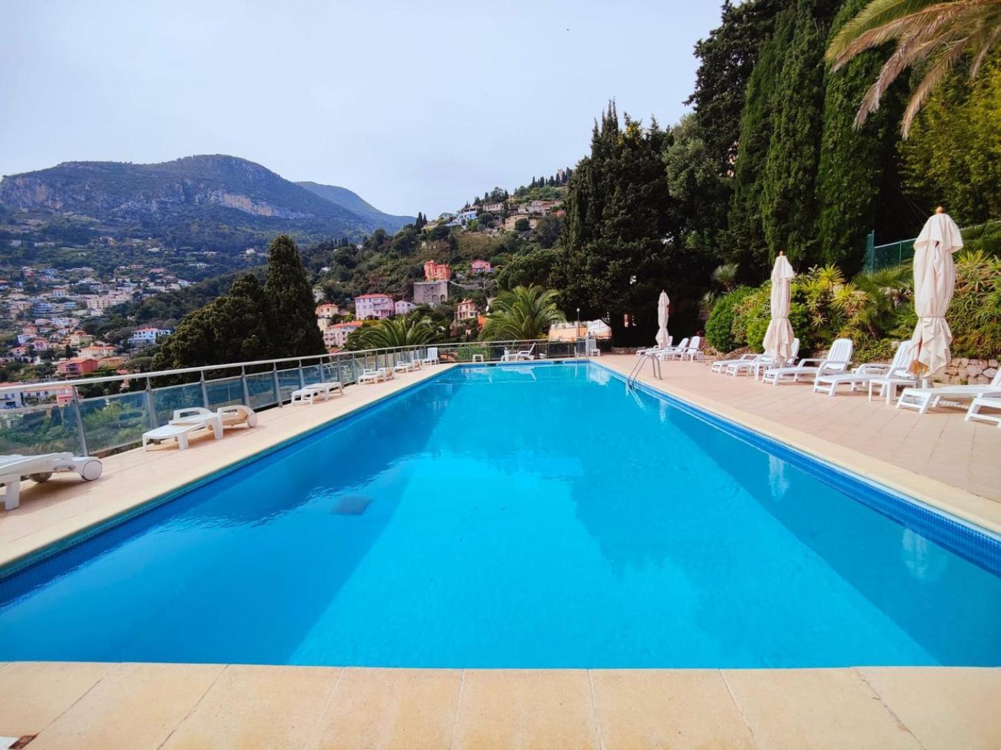 Le Coq Massolin Roquebrune-Cap-Martin Eksteriør billede